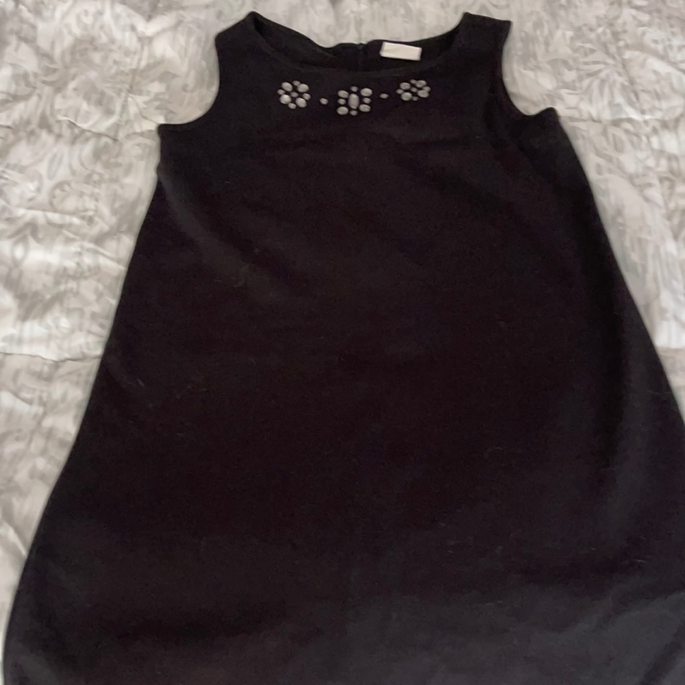 Girls sleeveless little black dress